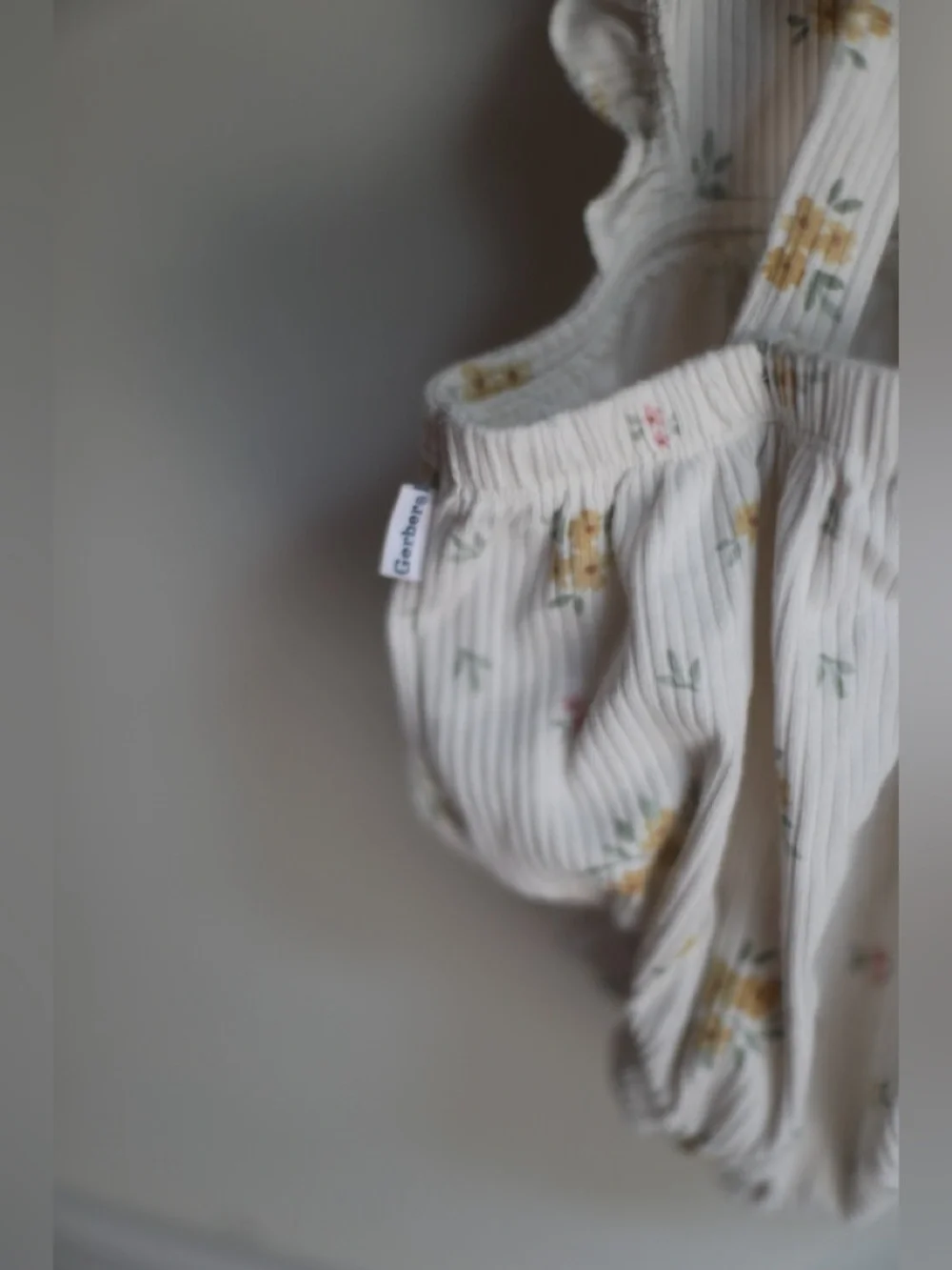 Gerber Baby Floral Romper Dress 24M Cream Yellow Ruffle Cottagecore